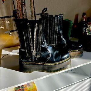Platform Dr. Martens